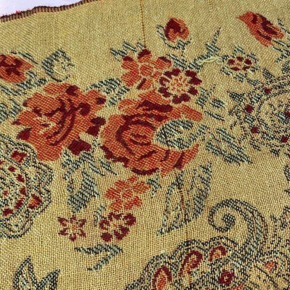 Oversized Floral Scarf Textured Size 68x26 - Picture 11 of 15